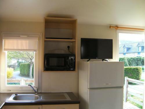 Camp-home Emplacement 99, 106,107