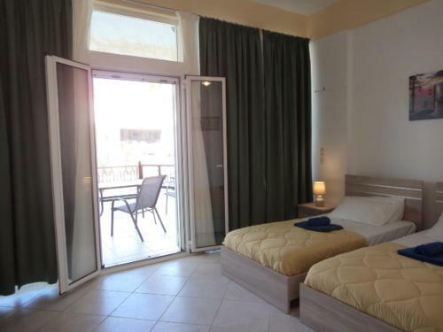 Ioanna Apartments Near The Sea