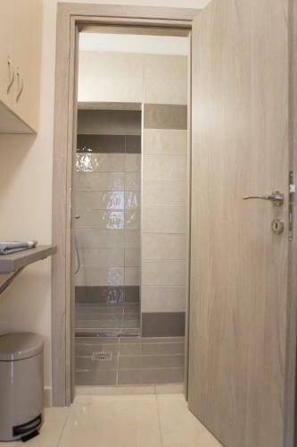 Kosmos Service Apartment Modern Spirit City Center