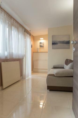 Kosmos Service Apartment Modern Spirit City Center