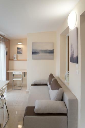 Kosmos Service Apartment Modern Spirit City Center