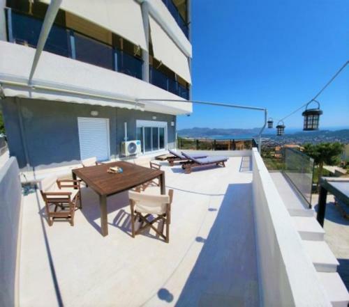 ''stergiou Luxury Apartments'' ?? ????? ??????