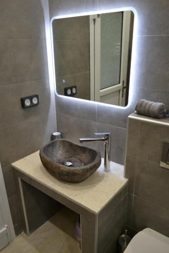 ''stergiou Luxury Apartments'' ?? ????? ??????