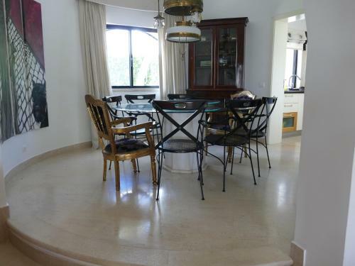 Alto Club Villa 4
