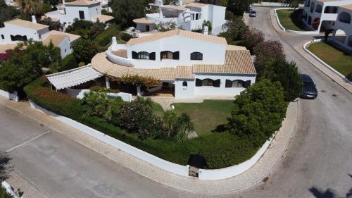 Alto Club Villa 4