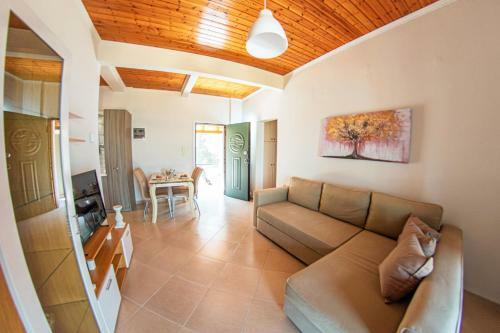 Marabu Seaview Apartments