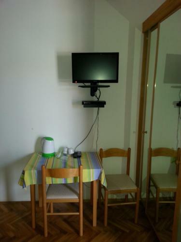 Hostal Guesthouse Lidija