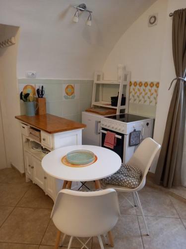 Bunari Studio Apartment