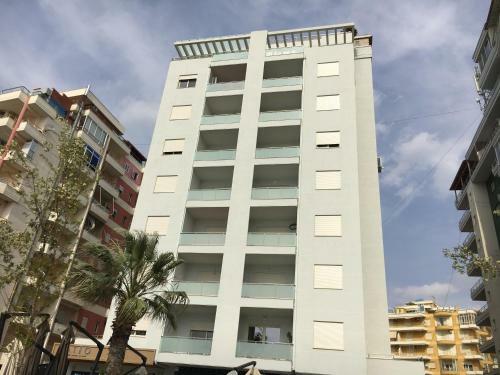 Sunny Beach Apartment Vlora