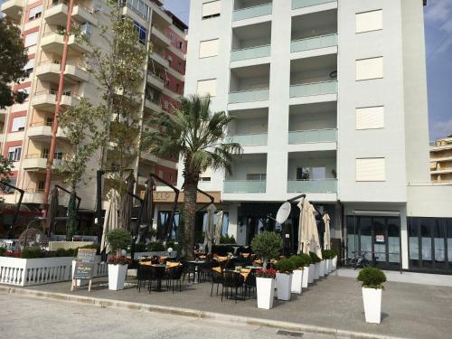 Sunny Beach Apartment Vlora