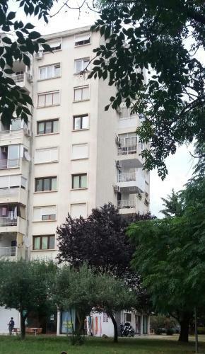 Apartamento Holiday Home Duka's