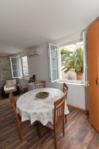 Hostel Michel
