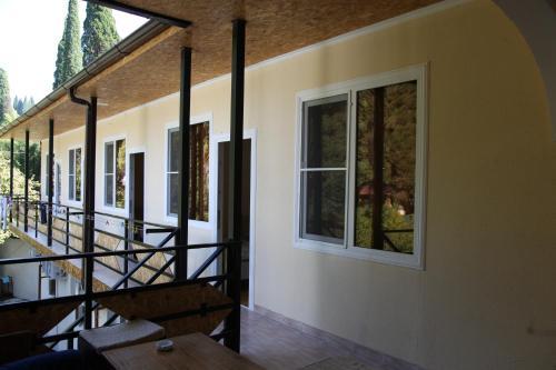Hostal Guest House On Eshba 1