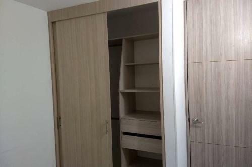 �hermoso Apartamento Con Ubicaci�n Ideal!