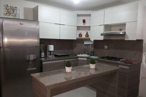 �hermoso Apartamento Con Ubicaci�n Ideal!