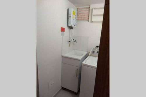 �hermoso Apartamento Con Ubicaci�n Ideal!