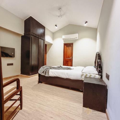 Hostal Giovanni House