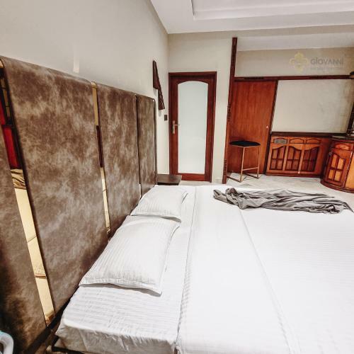 Hostal Giovanni House