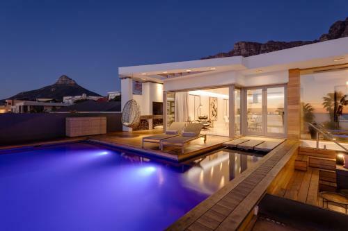 Hostal Element House Bakoven