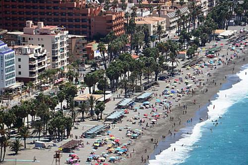 Apartamentos Sol Y Playa Almu��car