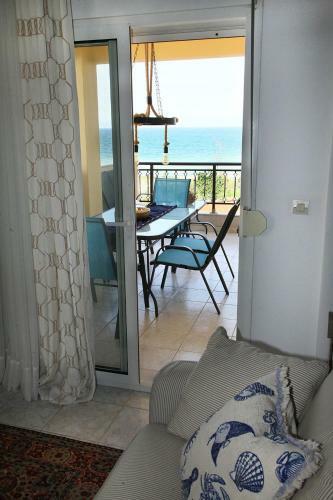 Ammos Lux Apartments