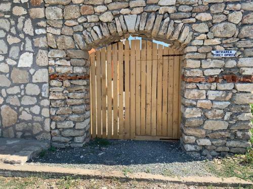 Lodge Stonehub