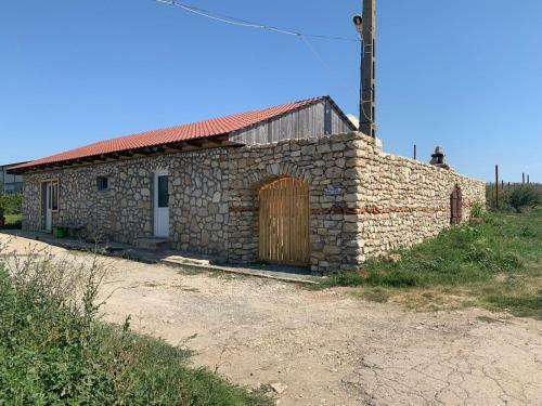 Lodge Stonehub
