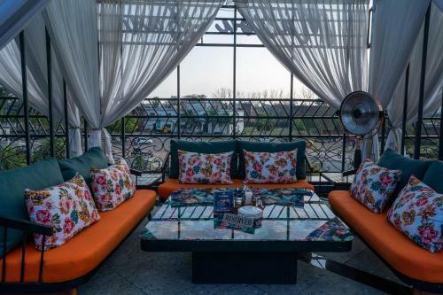 Hotel The Radiant Resort