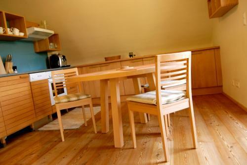 Hostal Weingut Tauss