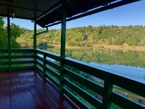 Hostal Lake View