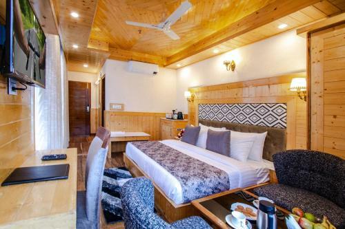 Hotel Suryansh Regency Manali Centrally Heated Air Cooled With Private Balconies