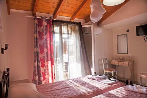 Athina Studios And Apartments