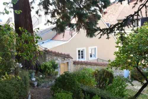 G�te Fassardy
