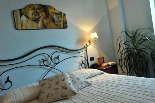 Hostal E Poi...ravello