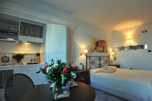 Hostal E Poi...ravello