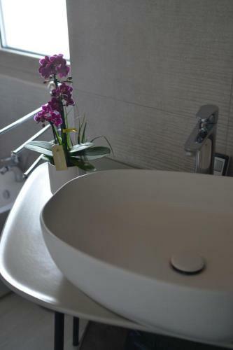 Hostal Theodore Rooms