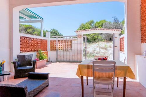Casa Dino Con Accesso Diretto In Spiaggia