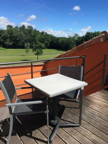 Hostal Les Jardins de La Sa�ne