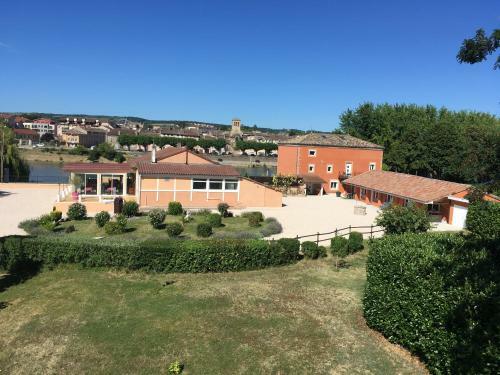Hostal Les Jardins de La Sa�ne