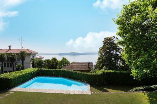 Apartamento A Balcony On Lake Maggiore