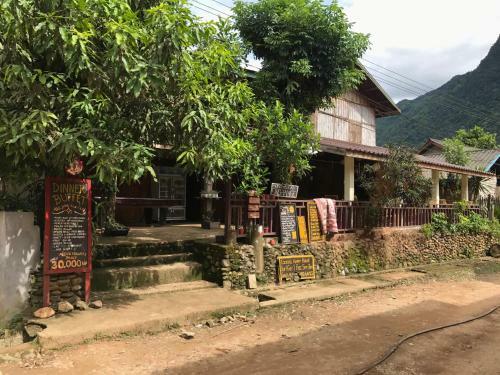 Hostal Riverview Bungalows