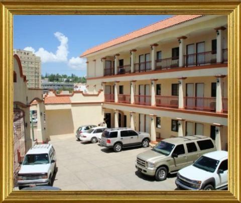 Hotel Colonial De Nogales