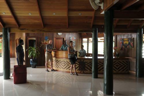 Hotel Kokopo Beach Bungalow Resort