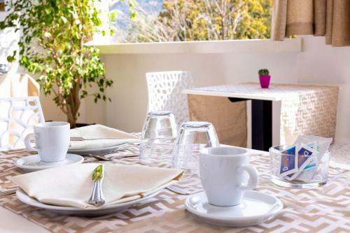 Hostal Residenza La Ferula Apartrooms