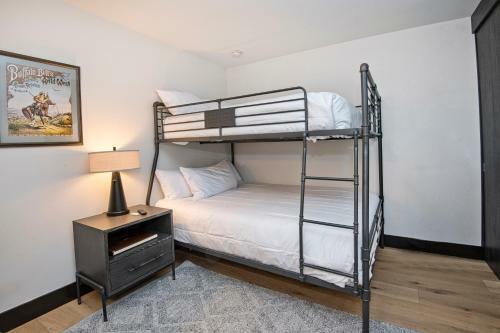 Apartamento 2 Bedroom Condo Steps From Beaver Creek Village