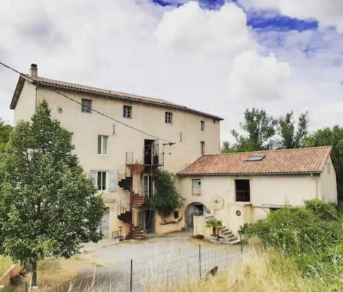 Hostal The Mill France