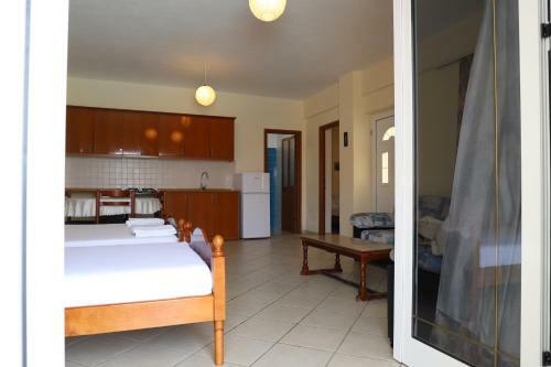 Hostal Niko Rooms Qeparo