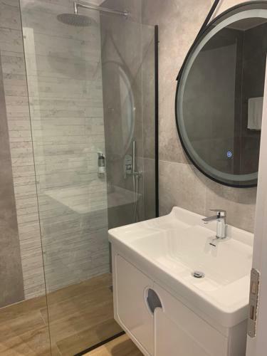 Hotel Platon