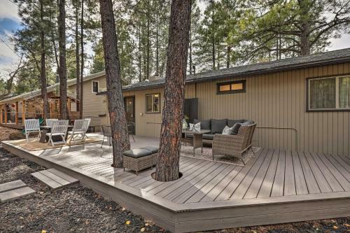 Renovated Munds Park Cottage With Grill And Fire Pit!