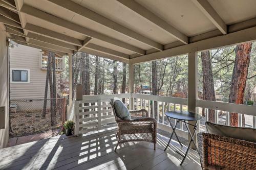 Renovated Munds Park Cottage With Grill And Fire Pit!